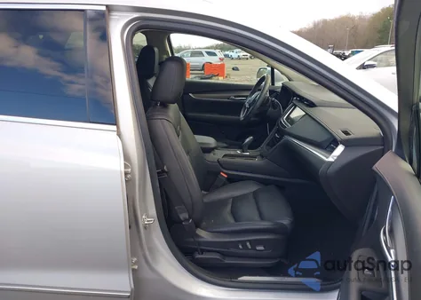 2017 Cadillac Xt5 Luxury z USA, uszkodzony, nr VIN 1GYKNBRS6HZ270491